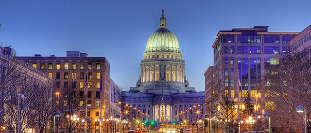 Picture of the state capitol in Madison, Wisconsin